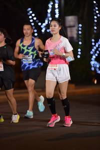 BIB: 40705, 23585
                            <button type="button" onclick="openModal(13814296)" class="btn btn-primary btn-sm float-right btn-popup" data-toggle="modal" data-target=".modal-high-quality">
                        <i class="fas fa-shopping-cart"></i> Add to Cart
                    </button>
                                            <button type="button" onclick="isThisMe(13814296, true)" class="btn btn-success btn-sm float-right btn-popup btn-isme hidden" data-toggle="tooltip" data-placement="bottom" title="นี่คือรูปของคุณใช่ไหม คลิกที่นี่เพื่อเอาเข้าอัลบั้ม">
                        <i class="fas fa-plus"></i> Add to album
                    </button>
                    <button type="button" onclick="isThisMe(13814296, false)" class="btn btn-warning btn-sm float-right btn-popup btn-isnotme hidden">
                        <i class="fas fa-ban"></i> Remove from album
                    </button>