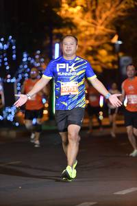BIB: 20153
                            <button type="button" onclick="openModal(13806557)" class="btn btn-primary btn-sm float-right btn-popup" data-toggle="modal" data-target=".modal-high-quality">
                        <i class="fas fa-shopping-cart"></i> Add to Cart
                    </button>
                                            <button type="button" onclick="isThisMe(13806557, true)" class="btn btn-success btn-sm float-right btn-popup btn-isme hidden" data-toggle="tooltip" data-placement="bottom" title="นี่คือรูปของคุณใช่ไหม คลิกที่นี่เพื่อเอาเข้าอัลบั้ม">
                        <i class="fas fa-plus"></i> Add to album
                    </button>
                    <button type="button" onclick="isThisMe(13806557, false)" class="btn btn-warning btn-sm float-right btn-popup btn-isnotme hidden">
                        <i class="fas fa-ban"></i> Remove from album
                    </button>