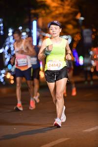BIB: 24142
                            <button type="button" onclick="openModal(13841255)" class="btn btn-primary btn-sm float-right btn-popup" data-toggle="modal" data-target=".modal-high-quality">
                        <i class="fas fa-shopping-cart"></i> Add to Cart
                    </button>
                                            <button type="button" onclick="isThisMe(13841255, true)" class="btn btn-success btn-sm float-right btn-popup btn-isme hidden" data-toggle="tooltip" data-placement="bottom" title="นี่คือรูปของคุณใช่ไหม คลิกที่นี่เพื่อเอาเข้าอัลบั้ม">
                        <i class="fas fa-plus"></i> Add to album
                    </button>
                    <button type="button" onclick="isThisMe(13841255, false)" class="btn btn-warning btn-sm float-right btn-popup btn-isnotme hidden">
                        <i class="fas fa-ban"></i> Remove from album
                    </button>