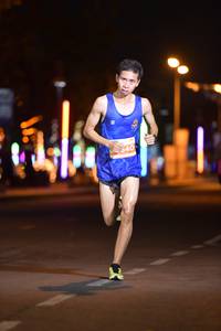 BIB: 340
                            <button type="button" onclick="openModal(13907354)" class="btn btn-primary btn-sm float-right btn-popup" data-toggle="modal" data-target=".modal-high-quality">
                        <i class="fas fa-shopping-cart"></i> Add to Cart
                    </button>
                                            <button type="button" onclick="isThisMe(13907354, true)" class="btn btn-success btn-sm float-right btn-popup btn-isme hidden" data-toggle="tooltip" data-placement="bottom" title="นี่คือรูปของคุณใช่ไหม คลิกที่นี่เพื่อเอาเข้าอัลบั้ม">
                        <i class="fas fa-plus"></i> Add to album
                    </button>
                    <button type="button" onclick="isThisMe(13907354, false)" class="btn btn-warning btn-sm float-right btn-popup btn-isnotme hidden">
                        <i class="fas fa-ban"></i> Remove from album
                    </button>