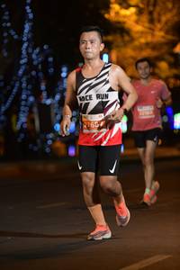 BIB: 22100, 27667
                            <button type="button" onclick="openModal(13888233)" class="btn btn-primary btn-sm float-right btn-popup" data-toggle="modal" data-target=".modal-high-quality">
                        <i class="fas fa-shopping-cart"></i> Add to Cart
                    </button>
                                            <button type="button" onclick="isThisMe(13888233, true)" class="btn btn-success btn-sm float-right btn-popup btn-isme hidden" data-toggle="tooltip" data-placement="bottom" title="นี่คือรูปของคุณใช่ไหม คลิกที่นี่เพื่อเอาเข้าอัลบั้ม">
                        <i class="fas fa-plus"></i> Add to album
                    </button>
                    <button type="button" onclick="isThisMe(13888233, false)" class="btn btn-warning btn-sm float-right btn-popup btn-isnotme hidden">
                        <i class="fas fa-ban"></i> Remove from album
                    </button>