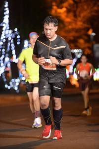 BIB: 398
                            <button type="button" onclick="openModal(13873489)" class="btn btn-primary btn-sm float-right btn-popup" data-toggle="modal" data-target=".modal-high-quality">
                        <i class="fas fa-shopping-cart"></i> Add to Cart
                    </button>
                                            <button type="button" onclick="isThisMe(13873489, true)" class="btn btn-success btn-sm float-right btn-popup btn-isme hidden" data-toggle="tooltip" data-placement="bottom" title="นี่คือรูปของคุณใช่ไหม คลิกที่นี่เพื่อเอาเข้าอัลบั้ม">
                        <i class="fas fa-plus"></i> Add to album
                    </button>
                    <button type="button" onclick="isThisMe(13873489, false)" class="btn btn-warning btn-sm float-right btn-popup btn-isnotme hidden">
                        <i class="fas fa-ban"></i> Remove from album
                    </button>