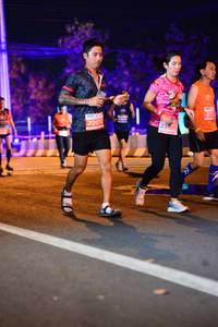 BIB: 272, 200, 2305
                            <button type="button" onclick="openModal(14640435)" class="btn btn-primary btn-sm float-right btn-popup" data-toggle="modal" data-target=".modal-high-quality">
                        <i class="fas fa-shopping-cart"></i> Add to Cart
                    </button>
                                            <button type="button" onclick="isThisMe(14640435, true)" class="btn btn-success btn-sm float-right btn-popup btn-isme hidden" data-toggle="tooltip" data-placement="bottom" title="นี่คือรูปของคุณใช่ไหม คลิกที่นี่เพื่อเอาเข้าอัลบั้ม">
                        <i class="fas fa-plus"></i> Add to album
                    </button>
                    <button type="button" onclick="isThisMe(14640435, false)" class="btn btn-warning btn-sm float-right btn-popup btn-isnotme hidden">
                        <i class="fas fa-ban"></i> Remove from album
                    </button>