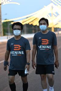 BIB: 
                            <button type="button" onclick="openModal(14391196)" class="btn btn-primary btn-sm float-right btn-popup" data-toggle="modal" data-target=".modal-high-quality">
                        <i class="fas fa-shopping-cart"></i> Add to Cart
                    </button>
                                            <button type="button" onclick="isThisMe(14391196, true)" class="btn btn-success btn-sm float-right btn-popup btn-isme hidden" data-toggle="tooltip" data-placement="bottom" title="นี่คือรูปของคุณใช่ไหม คลิกที่นี่เพื่อเอาเข้าอัลบั้ม">
                        <i class="fas fa-plus"></i> Add to album
                    </button>
                    <button type="button" onclick="isThisMe(14391196, false)" class="btn btn-warning btn-sm float-right btn-popup btn-isnotme hidden">
                        <i class="fas fa-ban"></i> Remove from album
                    </button>