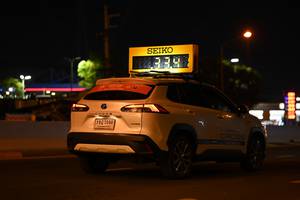 BIB: 190, 5690
                            <button type="button" onclick="openModal(14404898)" class="btn btn-primary btn-sm float-right btn-popup" data-toggle="modal" data-target=".modal-high-quality">
                        <i class="fas fa-shopping-cart"></i> Add to Cart
                    </button>
                                            <button type="button" onclick="isThisMe(14404898, true)" class="btn btn-success btn-sm float-right btn-popup btn-isme hidden" data-toggle="tooltip" data-placement="bottom" title="นี่คือรูปของคุณใช่ไหม คลิกที่นี่เพื่อเอาเข้าอัลบั้ม">
                        <i class="fas fa-plus"></i> Add to album
                    </button>
                    <button type="button" onclick="isThisMe(14404898, false)" class="btn btn-warning btn-sm float-right btn-popup btn-isnotme hidden">
                        <i class="fas fa-ban"></i> Remove from album
                    </button>