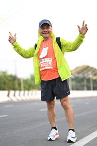 BIB: 26225
                            <button type="button" onclick="openModal(14372003)" class="btn btn-primary btn-sm float-right btn-popup" data-toggle="modal" data-target=".modal-high-quality">
                        <i class="fas fa-shopping-cart"></i> Add to Cart
                    </button>
                                            <button type="button" onclick="isThisMe(14372003, true)" class="btn btn-success btn-sm float-right btn-popup btn-isme hidden" data-toggle="tooltip" data-placement="bottom" title="นี่คือรูปของคุณใช่ไหม คลิกที่นี่เพื่อเอาเข้าอัลบั้ม">
                        <i class="fas fa-plus"></i> Add to album
                    </button>
                    <button type="button" onclick="isThisMe(14372003, false)" class="btn btn-warning btn-sm float-right btn-popup btn-isnotme hidden">
                        <i class="fas fa-ban"></i> Remove from album
                    </button>