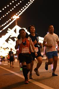 BIB: 28442, 28604
                            <button type="button" onclick="openModal(15349055)" class="btn btn-primary btn-sm float-right btn-popup" data-toggle="modal" data-target=".modal-high-quality">
                        <i class="fas fa-shopping-cart"></i> Add to Cart
                    </button>
                                            <button type="button" onclick="isThisMe(15349055, true)" class="btn btn-success btn-sm float-right btn-popup btn-isme hidden" data-toggle="tooltip" data-placement="bottom" title="นี่คือรูปของคุณใช่ไหม คลิกที่นี่เพื่อเอาเข้าอัลบั้ม">
                        <i class="fas fa-plus"></i> Add to album
                    </button>
                    <button type="button" onclick="isThisMe(15349055, false)" class="btn btn-warning btn-sm float-right btn-popup btn-isnotme hidden">
                        <i class="fas fa-ban"></i> Remove from album
                    </button>