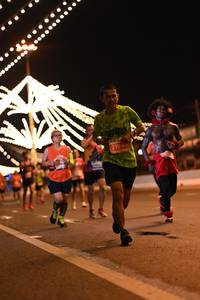 BIB: 21945
                            <button type="button" onclick="openModal(14609925)" class="btn btn-primary btn-sm float-right btn-popup" data-toggle="modal" data-target=".modal-high-quality">
                        <i class="fas fa-shopping-cart"></i> Add to Cart
                    </button>
                                            <button type="button" onclick="isThisMe(14609925, true)" class="btn btn-success btn-sm float-right btn-popup btn-isme hidden" data-toggle="tooltip" data-placement="bottom" title="นี่คือรูปของคุณใช่ไหม คลิกที่นี่เพื่อเอาเข้าอัลบั้ม">
                        <i class="fas fa-plus"></i> Add to album
                    </button>
                    <button type="button" onclick="isThisMe(14609925, false)" class="btn btn-warning btn-sm float-right btn-popup btn-isnotme hidden">
                        <i class="fas fa-ban"></i> Remove from album
                    </button>