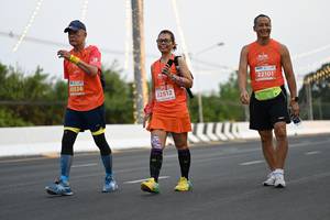 BIB: 20336, 22101, 22512
                            <button type="button" onclick="openModal(14370481)" class="btn btn-primary btn-sm float-right btn-popup" data-toggle="modal" data-target=".modal-high-quality">
                        <i class="fas fa-shopping-cart"></i> Add to Cart
                    </button>
                                            <button type="button" onclick="isThisMe(14370481, true)" class="btn btn-success btn-sm float-right btn-popup btn-isme hidden" data-toggle="tooltip" data-placement="bottom" title="นี่คือรูปของคุณใช่ไหม คลิกที่นี่เพื่อเอาเข้าอัลบั้ม">
                        <i class="fas fa-plus"></i> Add to album
                    </button>
                    <button type="button" onclick="isThisMe(14370481, false)" class="btn btn-warning btn-sm float-right btn-popup btn-isnotme hidden">
                        <i class="fas fa-ban"></i> Remove from album
                    </button>