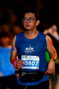 BIB: 42195, 45807
                            <button type="button" onclick="openModal(15586418)" class="btn btn-primary btn-sm float-right btn-popup" data-toggle="modal" data-target=".modal-high-quality">
                        <i class="fas fa-shopping-cart"></i> Add to Cart
                    </button>
                                            <button type="button" onclick="isThisMe(15586418, true)" class="btn btn-success btn-sm float-right btn-popup btn-isme hidden" data-toggle="tooltip" data-placement="bottom" title="นี่คือรูปของคุณใช่ไหม คลิกที่นี่เพื่อเอาเข้าอัลบั้ม">
                        <i class="fas fa-plus"></i> Add to album
                    </button>
                    <button type="button" onclick="isThisMe(15586418, false)" class="btn btn-warning btn-sm float-right btn-popup btn-isnotme hidden">
                        <i class="fas fa-ban"></i> Remove from album
                    </button>