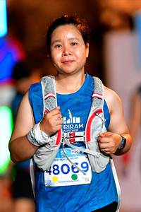 BIB: 195, 48069, 6908
                            <button type="button" onclick="openModal(15590626)" class="btn btn-primary btn-sm float-right btn-popup" data-toggle="modal" data-target=".modal-high-quality">
                        <i class="fas fa-shopping-cart"></i> Add to Cart
                    </button>
                                            <button type="button" onclick="isThisMe(15590626, true)" class="btn btn-success btn-sm float-right btn-popup btn-isme hidden" data-toggle="tooltip" data-placement="bottom" title="นี่คือรูปของคุณใช่ไหม คลิกที่นี่เพื่อเอาเข้าอัลบั้ม">
                        <i class="fas fa-plus"></i> Add to album
                    </button>
                    <button type="button" onclick="isThisMe(15590626, false)" class="btn btn-warning btn-sm float-right btn-popup btn-isnotme hidden">
                        <i class="fas fa-ban"></i> Remove from album
                    </button>