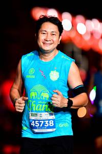 BIB: 421, 45738
                            <button type="button" onclick="openModal(15592699)" class="btn btn-primary btn-sm float-right btn-popup" data-toggle="modal" data-target=".modal-high-quality">
                        <i class="fas fa-shopping-cart"></i> Add to Cart
                    </button>
                                            <button type="button" onclick="isThisMe(15592699, true)" class="btn btn-success btn-sm float-right btn-popup btn-isme hidden" data-toggle="tooltip" data-placement="bottom" title="นี่คือรูปของคุณใช่ไหม คลิกที่นี่เพื่อเอาเข้าอัลบั้ม">
                        <i class="fas fa-plus"></i> Add to album
                    </button>
                    <button type="button" onclick="isThisMe(15592699, false)" class="btn btn-warning btn-sm float-right btn-popup btn-isnotme hidden">
                        <i class="fas fa-ban"></i> Remove from album
                    </button>