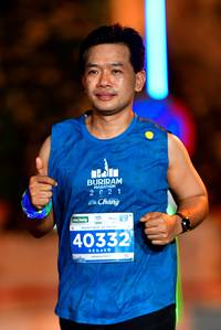 BIB: 2021, 40332
                            <button type="button" onclick="openModal(15587909)" class="btn btn-primary btn-sm float-right btn-popup" data-toggle="modal" data-target=".modal-high-quality">
                        <i class="fas fa-shopping-cart"></i> Add to Cart
                    </button>
                                            <button type="button" onclick="isThisMe(15587909, true)" class="btn btn-success btn-sm float-right btn-popup btn-isme hidden" data-toggle="tooltip" data-placement="bottom" title="นี่คือรูปของคุณใช่ไหม คลิกที่นี่เพื่อเอาเข้าอัลบั้ม">
                        <i class="fas fa-plus"></i> Add to album
                    </button>
                    <button type="button" onclick="isThisMe(15587909, false)" class="btn btn-warning btn-sm float-right btn-popup btn-isnotme hidden">
                        <i class="fas fa-ban"></i> Remove from album
                    </button>