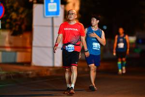 BIB: 95073, 79403
                            <button type="button" onclick="openModal(14387713)" class="btn btn-primary btn-sm float-right btn-popup" data-toggle="modal" data-target=".modal-high-quality">
                        <i class="fas fa-shopping-cart"></i> Add to Cart
                    </button>
                                            <button type="button" onclick="isThisMe(14387713, true)" class="btn btn-success btn-sm float-right btn-popup btn-isme hidden" data-toggle="tooltip" data-placement="bottom" title="นี่คือรูปของคุณใช่ไหม คลิกที่นี่เพื่อเอาเข้าอัลบั้ม">
                        <i class="fas fa-plus"></i> Add to album
                    </button>
                    <button type="button" onclick="isThisMe(14387713, false)" class="btn btn-warning btn-sm float-right btn-popup btn-isnotme hidden">
                        <i class="fas fa-ban"></i> Remove from album
                    </button>