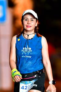 BIB: 427
                            <button type="button" onclick="openModal(15592031)" class="btn btn-primary btn-sm float-right btn-popup" data-toggle="modal" data-target=".modal-high-quality">
                        <i class="fas fa-shopping-cart"></i> Add to Cart
                    </button>
                                            <button type="button" onclick="isThisMe(15592031, true)" class="btn btn-success btn-sm float-right btn-popup btn-isme hidden" data-toggle="tooltip" data-placement="bottom" title="นี่คือรูปของคุณใช่ไหม คลิกที่นี่เพื่อเอาเข้าอัลบั้ม">
                        <i class="fas fa-plus"></i> Add to album
                    </button>
                    <button type="button" onclick="isThisMe(15592031, false)" class="btn btn-warning btn-sm float-right btn-popup btn-isnotme hidden">
                        <i class="fas fa-ban"></i> Remove from album
                    </button>