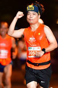 BIB: 202, 2052
                            <button type="button" onclick="openModal(15315700)" class="btn btn-primary btn-sm float-right btn-popup" data-toggle="modal" data-target=".modal-high-quality">
                        <i class="fas fa-shopping-cart"></i> Add to Cart
                    </button>
                                            <button type="button" onclick="isThisMe(15315700, true)" class="btn btn-success btn-sm float-right btn-popup btn-isme hidden" data-toggle="tooltip" data-placement="bottom" title="นี่คือรูปของคุณใช่ไหม คลิกที่นี่เพื่อเอาเข้าอัลบั้ม">
                        <i class="fas fa-plus"></i> Add to album
                    </button>
                    <button type="button" onclick="isThisMe(15315700, false)" class="btn btn-warning btn-sm float-right btn-popup btn-isnotme hidden">
                        <i class="fas fa-ban"></i> Remove from album
                    </button>