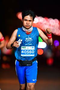 BIB: 2021, 40560
                            <button type="button" onclick="openModal(15248802)" class="btn btn-primary btn-sm float-right btn-popup" data-toggle="modal" data-target=".modal-high-quality">
                        <i class="fas fa-shopping-cart"></i> Add to Cart
                    </button>
                                            <button type="button" onclick="isThisMe(15248802, true)" class="btn btn-success btn-sm float-right btn-popup btn-isme hidden" data-toggle="tooltip" data-placement="bottom" title="นี่คือรูปของคุณใช่ไหม คลิกที่นี่เพื่อเอาเข้าอัลบั้ม">
                        <i class="fas fa-plus"></i> Add to album
                    </button>
                    <button type="button" onclick="isThisMe(15248802, false)" class="btn btn-warning btn-sm float-right btn-popup btn-isnotme hidden">
                        <i class="fas fa-ban"></i> Remove from album
                    </button>