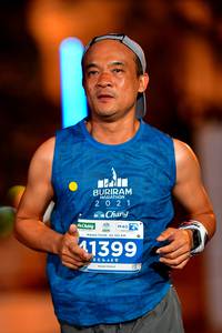 BIB: 42195, 41399
                            <button type="button" onclick="openModal(15586640)" class="btn btn-primary btn-sm float-right btn-popup" data-toggle="modal" data-target=".modal-high-quality">
                        <i class="fas fa-shopping-cart"></i> Add to Cart
                    </button>
                                            <button type="button" onclick="isThisMe(15586640, true)" class="btn btn-success btn-sm float-right btn-popup btn-isme hidden" data-toggle="tooltip" data-placement="bottom" title="นี่คือรูปของคุณใช่ไหม คลิกที่นี่เพื่อเอาเข้าอัลบั้ม">
                        <i class="fas fa-plus"></i> Add to album
                    </button>
                    <button type="button" onclick="isThisMe(15586640, false)" class="btn btn-warning btn-sm float-right btn-popup btn-isnotme hidden">
                        <i class="fas fa-ban"></i> Remove from album
                    </button>