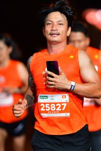 BIB: 25827
                            <button type="button" onclick="openModal(15316686)" class="btn btn-primary btn-sm float-right btn-popup" data-toggle="modal" data-target=".modal-high-quality">
                        <i class="fas fa-shopping-cart"></i> Add to Cart
                    </button>
                                            <button type="button" onclick="isThisMe(15316686, true)" class="btn btn-success btn-sm float-right btn-popup btn-isme hidden" data-toggle="tooltip" data-placement="bottom" title="นี่คือรูปของคุณใช่ไหม คลิกที่นี่เพื่อเอาเข้าอัลบั้ม">
                        <i class="fas fa-plus"></i> Add to album
                    </button>
                    <button type="button" onclick="isThisMe(15316686, false)" class="btn btn-warning btn-sm float-right btn-popup btn-isnotme hidden">
                        <i class="fas fa-ban"></i> Remove from album
                    </button>