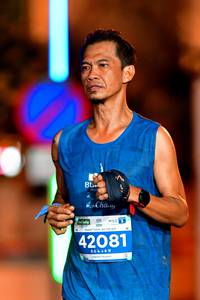 BIB: 42195, 42081
                            <button type="button" onclick="openModal(15587989)" class="btn btn-primary btn-sm float-right btn-popup" data-toggle="modal" data-target=".modal-high-quality">
                        <i class="fas fa-shopping-cart"></i> Add to Cart
                    </button>
                                            <button type="button" onclick="isThisMe(15587989, true)" class="btn btn-success btn-sm float-right btn-popup btn-isme hidden" data-toggle="tooltip" data-placement="bottom" title="นี่คือรูปของคุณใช่ไหม คลิกที่นี่เพื่อเอาเข้าอัลบั้ม">
                        <i class="fas fa-plus"></i> Add to album
                    </button>
                    <button type="button" onclick="isThisMe(15587989, false)" class="btn btn-warning btn-sm float-right btn-popup btn-isnotme hidden">
                        <i class="fas fa-ban"></i> Remove from album
                    </button>