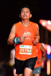 BIB: 021, 25764
                            <button type="button" onclick="openModal(15311688)" class="btn btn-primary btn-sm float-right btn-popup" data-toggle="modal" data-target=".modal-high-quality">
                        <i class="fas fa-shopping-cart"></i> Add to Cart
                    </button>
                                            <button type="button" onclick="isThisMe(15311688, true)" class="btn btn-success btn-sm float-right btn-popup btn-isme hidden" data-toggle="tooltip" data-placement="bottom" title="นี่คือรูปของคุณใช่ไหม คลิกที่นี่เพื่อเอาเข้าอัลบั้ม">
                        <i class="fas fa-plus"></i> Add to album
                    </button>
                    <button type="button" onclick="isThisMe(15311688, false)" class="btn btn-warning btn-sm float-right btn-popup btn-isnotme hidden">
                        <i class="fas fa-ban"></i> Remove from album
                    </button>