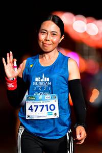 BIB: 42195, 47710, 0380
                            <button type="button" onclick="openModal(15593115)" class="btn btn-primary btn-sm float-right btn-popup" data-toggle="modal" data-target=".modal-high-quality">
                        <i class="fas fa-shopping-cart"></i> Add to Cart
                    </button>
                                            <button type="button" onclick="isThisMe(15593115, true)" class="btn btn-success btn-sm float-right btn-popup btn-isme hidden" data-toggle="tooltip" data-placement="bottom" title="นี่คือรูปของคุณใช่ไหม คลิกที่นี่เพื่อเอาเข้าอัลบั้ม">
                        <i class="fas fa-plus"></i> Add to album
                    </button>
                    <button type="button" onclick="isThisMe(15593115, false)" class="btn btn-warning btn-sm float-right btn-popup btn-isnotme hidden">
                        <i class="fas fa-ban"></i> Remove from album
                    </button>