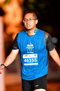 BIB: 021, 46355
                            <button type="button" onclick="openModal(15589223)" class="btn btn-primary btn-sm float-right btn-popup" data-toggle="modal" data-target=".modal-high-quality">
                        <i class="fas fa-shopping-cart"></i> Add to Cart
                    </button>
                                            <button type="button" onclick="isThisMe(15589223, true)" class="btn btn-success btn-sm float-right btn-popup btn-isme hidden" data-toggle="tooltip" data-placement="bottom" title="นี่คือรูปของคุณใช่ไหม คลิกที่นี่เพื่อเอาเข้าอัลบั้ม">
                        <i class="fas fa-plus"></i> Add to album
                    </button>
                    <button type="button" onclick="isThisMe(15589223, false)" class="btn btn-warning btn-sm float-right btn-popup btn-isnotme hidden">
                        <i class="fas fa-ban"></i> Remove from album
                    </button>