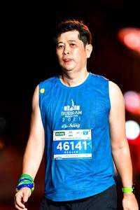 BIB: 46141
                            <button type="button" onclick="openModal(15590442)" class="btn btn-primary btn-sm float-right btn-popup" data-toggle="modal" data-target=".modal-high-quality">
                        <i class="fas fa-shopping-cart"></i> Add to Cart
                    </button>
                                            <button type="button" onclick="isThisMe(15590442, true)" class="btn btn-success btn-sm float-right btn-popup btn-isme hidden" data-toggle="tooltip" data-placement="bottom" title="นี่คือรูปของคุณใช่ไหม คลิกที่นี่เพื่อเอาเข้าอัลบั้ม">
                        <i class="fas fa-plus"></i> Add to album
                    </button>
                    <button type="button" onclick="isThisMe(15590442, false)" class="btn btn-warning btn-sm float-right btn-popup btn-isnotme hidden">
                        <i class="fas fa-ban"></i> Remove from album
                    </button>