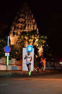 BIB: 2193
                            <button type="button" onclick="openModal(14800382)" class="btn btn-primary btn-sm float-right btn-popup" data-toggle="modal" data-target=".modal-high-quality">
                        <i class="fas fa-shopping-cart"></i> Add to Cart
                    </button>
                                            <button type="button" onclick="isThisMe(14800382, true)" class="btn btn-success btn-sm float-right btn-popup btn-isme hidden" data-toggle="tooltip" data-placement="bottom" title="นี่คือรูปของคุณใช่ไหม คลิกที่นี่เพื่อเอาเข้าอัลบั้ม">
                        <i class="fas fa-plus"></i> Add to album
                    </button>
                    <button type="button" onclick="isThisMe(14800382, false)" class="btn btn-warning btn-sm float-right btn-popup btn-isnotme hidden">
                        <i class="fas fa-ban"></i> Remove from album
                    </button>