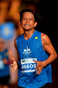 BIB: 42195, 46609
                            <button type="button" onclick="openModal(15586305)" class="btn btn-primary btn-sm float-right btn-popup" data-toggle="modal" data-target=".modal-high-quality">
                        <i class="fas fa-shopping-cart"></i> Add to Cart
                    </button>
                                            <button type="button" onclick="isThisMe(15586305, true)" class="btn btn-success btn-sm float-right btn-popup btn-isme hidden" data-toggle="tooltip" data-placement="bottom" title="นี่คือรูปของคุณใช่ไหม คลิกที่นี่เพื่อเอาเข้าอัลบั้ม">
                        <i class="fas fa-plus"></i> Add to album
                    </button>
                    <button type="button" onclick="isThisMe(15586305, false)" class="btn btn-warning btn-sm float-right btn-popup btn-isnotme hidden">
                        <i class="fas fa-ban"></i> Remove from album
                    </button>