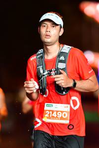 BIB: 202, 21490
                            <button type="button" onclick="openModal(15313039)" class="btn btn-primary btn-sm float-right btn-popup" data-toggle="modal" data-target=".modal-high-quality">
                        <i class="fas fa-shopping-cart"></i> Add to Cart
                    </button>
                                            <button type="button" onclick="isThisMe(15313039, true)" class="btn btn-success btn-sm float-right btn-popup btn-isme hidden" data-toggle="tooltip" data-placement="bottom" title="นี่คือรูปของคุณใช่ไหม คลิกที่นี่เพื่อเอาเข้าอัลบั้ม">
                        <i class="fas fa-plus"></i> Add to album
                    </button>
                    <button type="button" onclick="isThisMe(15313039, false)" class="btn btn-warning btn-sm float-right btn-popup btn-isnotme hidden">
                        <i class="fas fa-ban"></i> Remove from album
                    </button>
