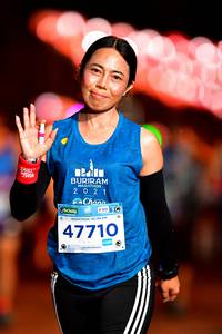 BIB: 47710
                            <button type="button" onclick="openModal(15593114)" class="btn btn-primary btn-sm float-right btn-popup" data-toggle="modal" data-target=".modal-high-quality">
                        <i class="fas fa-shopping-cart"></i> Add to Cart
                    </button>
                                            <button type="button" onclick="isThisMe(15593114, true)" class="btn btn-success btn-sm float-right btn-popup btn-isme hidden" data-toggle="tooltip" data-placement="bottom" title="นี่คือรูปของคุณใช่ไหม คลิกที่นี่เพื่อเอาเข้าอัลบั้ม">
                        <i class="fas fa-plus"></i> Add to album
                    </button>
                    <button type="button" onclick="isThisMe(15593114, false)" class="btn btn-warning btn-sm float-right btn-popup btn-isnotme hidden">
                        <i class="fas fa-ban"></i> Remove from album
                    </button>