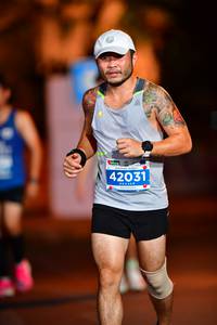 BIB: 42031
                            <button type="button" onclick="openModal(15254722)" class="btn btn-primary btn-sm float-right btn-popup" data-toggle="modal" data-target=".modal-high-quality">
                        <i class="fas fa-shopping-cart"></i> Add to Cart
                    </button>
                                            <button type="button" onclick="isThisMe(15254722, true)" class="btn btn-success btn-sm float-right btn-popup btn-isme hidden" data-toggle="tooltip" data-placement="bottom" title="นี่คือรูปของคุณใช่ไหม คลิกที่นี่เพื่อเอาเข้าอัลบั้ม">
                        <i class="fas fa-plus"></i> Add to album
                    </button>
                    <button type="button" onclick="isThisMe(15254722, false)" class="btn btn-warning btn-sm float-right btn-popup btn-isnotme hidden">
                        <i class="fas fa-ban"></i> Remove from album
                    </button>
