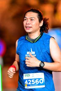 BIB: 42560
                            <button type="button" onclick="openModal(15589376)" class="btn btn-primary btn-sm float-right btn-popup" data-toggle="modal" data-target=".modal-high-quality">
                        <i class="fas fa-shopping-cart"></i> Add to Cart
                    </button>
                                            <button type="button" onclick="isThisMe(15589376, true)" class="btn btn-success btn-sm float-right btn-popup btn-isme hidden" data-toggle="tooltip" data-placement="bottom" title="นี่คือรูปของคุณใช่ไหม คลิกที่นี่เพื่อเอาเข้าอัลบั้ม">
                        <i class="fas fa-plus"></i> Add to album
                    </button>
                    <button type="button" onclick="isThisMe(15589376, false)" class="btn btn-warning btn-sm float-right btn-popup btn-isnotme hidden">
                        <i class="fas fa-ban"></i> Remove from album
                    </button>