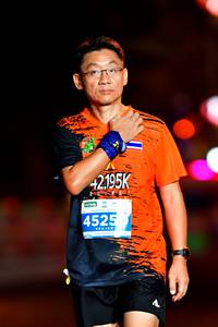 BIB: 2195, 4525
                            <button type="button" onclick="openModal(15590928)" class="btn btn-primary btn-sm float-right btn-popup" data-toggle="modal" data-target=".modal-high-quality">
                        <i class="fas fa-shopping-cart"></i> Add to Cart
                    </button>
                                            <button type="button" onclick="isThisMe(15590928, true)" class="btn btn-success btn-sm float-right btn-popup btn-isme hidden" data-toggle="tooltip" data-placement="bottom" title="นี่คือรูปของคุณใช่ไหม คลิกที่นี่เพื่อเอาเข้าอัลบั้ม">
                        <i class="fas fa-plus"></i> Add to album
                    </button>
                    <button type="button" onclick="isThisMe(15590928, false)" class="btn btn-warning btn-sm float-right btn-popup btn-isnotme hidden">
                        <i class="fas fa-ban"></i> Remove from album
                    </button>