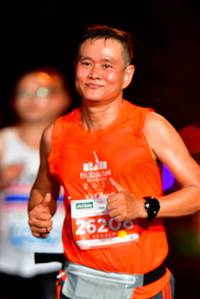 BIB: 202, 26200
                            <button type="button" onclick="openModal(15523212)" class="btn btn-primary btn-sm float-right btn-popup" data-toggle="modal" data-target=".modal-high-quality">
                        <i class="fas fa-shopping-cart"></i> Add to Cart
                    </button>
                                            <button type="button" onclick="isThisMe(15523212, true)" class="btn btn-success btn-sm float-right btn-popup btn-isme hidden" data-toggle="tooltip" data-placement="bottom" title="นี่คือรูปของคุณใช่ไหม คลิกที่นี่เพื่อเอาเข้าอัลบั้ม">
                        <i class="fas fa-plus"></i> Add to album
                    </button>
                    <button type="button" onclick="isThisMe(15523212, false)" class="btn btn-warning btn-sm float-right btn-popup btn-isnotme hidden">
                        <i class="fas fa-ban"></i> Remove from album
                    </button>