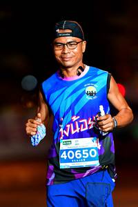 BIB: 423, 40650
                            <button type="button" onclick="openModal(15591391)" class="btn btn-primary btn-sm float-right btn-popup" data-toggle="modal" data-target=".modal-high-quality">
                        <i class="fas fa-shopping-cart"></i> Add to Cart
                    </button>
                                            <button type="button" onclick="isThisMe(15591391, true)" class="btn btn-success btn-sm float-right btn-popup btn-isme hidden" data-toggle="tooltip" data-placement="bottom" title="นี่คือรูปของคุณใช่ไหม คลิกที่นี่เพื่อเอาเข้าอัลบั้ม">
                        <i class="fas fa-plus"></i> Add to album
                    </button>
                    <button type="button" onclick="isThisMe(15591391, false)" class="btn btn-warning btn-sm float-right btn-popup btn-isnotme hidden">
                        <i class="fas fa-ban"></i> Remove from album
                    </button>