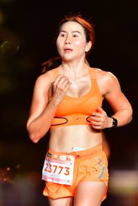 BIB: 23773
                            <button type="button" onclick="openModal(15312423)" class="btn btn-primary btn-sm float-right btn-popup" data-toggle="modal" data-target=".modal-high-quality">
                        <i class="fas fa-shopping-cart"></i> Add to Cart
                    </button>
                                            <button type="button" onclick="isThisMe(15312423, true)" class="btn btn-success btn-sm float-right btn-popup btn-isme hidden" data-toggle="tooltip" data-placement="bottom" title="นี่คือรูปของคุณใช่ไหม คลิกที่นี่เพื่อเอาเข้าอัลบั้ม">
                        <i class="fas fa-plus"></i> Add to album
                    </button>
                    <button type="button" onclick="isThisMe(15312423, false)" class="btn btn-warning btn-sm float-right btn-popup btn-isnotme hidden">
                        <i class="fas fa-ban"></i> Remove from album
                    </button>