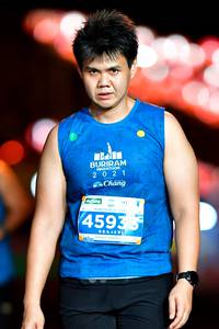 BIB: 4593
                            <button type="button" onclick="openModal(15589818)" class="btn btn-primary btn-sm float-right btn-popup" data-toggle="modal" data-target=".modal-high-quality">
                        <i class="fas fa-shopping-cart"></i> Add to Cart
                    </button>
                                            <button type="button" onclick="isThisMe(15589818, true)" class="btn btn-success btn-sm float-right btn-popup btn-isme hidden" data-toggle="tooltip" data-placement="bottom" title="นี่คือรูปของคุณใช่ไหม คลิกที่นี่เพื่อเอาเข้าอัลบั้ม">
                        <i class="fas fa-plus"></i> Add to album
                    </button>
                    <button type="button" onclick="isThisMe(15589818, false)" class="btn btn-warning btn-sm float-right btn-popup btn-isnotme hidden">
                        <i class="fas fa-ban"></i> Remove from album
                    </button>