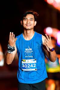 BIB: 40242
                            <button type="button" onclick="openModal(15590485)" class="btn btn-primary btn-sm float-right btn-popup" data-toggle="modal" data-target=".modal-high-quality">
                        <i class="fas fa-shopping-cart"></i> Add to Cart
                    </button>
                                            <button type="button" onclick="isThisMe(15590485, true)" class="btn btn-success btn-sm float-right btn-popup btn-isme hidden" data-toggle="tooltip" data-placement="bottom" title="นี่คือรูปของคุณใช่ไหม คลิกที่นี่เพื่อเอาเข้าอัลบั้ม">
                        <i class="fas fa-plus"></i> Add to album
                    </button>
                    <button type="button" onclick="isThisMe(15590485, false)" class="btn btn-warning btn-sm float-right btn-popup btn-isnotme hidden">
                        <i class="fas fa-ban"></i> Remove from album
                    </button>