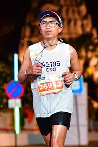 BIB: 4195, 269
                            <button type="button" onclick="openModal(15311505)" class="btn btn-primary btn-sm float-right btn-popup" data-toggle="modal" data-target=".modal-high-quality">
                        <i class="fas fa-shopping-cart"></i> Add to Cart
                    </button>
                                            <button type="button" onclick="isThisMe(15311505, true)" class="btn btn-success btn-sm float-right btn-popup btn-isme hidden" data-toggle="tooltip" data-placement="bottom" title="นี่คือรูปของคุณใช่ไหม คลิกที่นี่เพื่อเอาเข้าอัลบั้ม">
                        <i class="fas fa-plus"></i> Add to album
                    </button>
                    <button type="button" onclick="isThisMe(15311505, false)" class="btn btn-warning btn-sm float-right btn-popup btn-isnotme hidden">
                        <i class="fas fa-ban"></i> Remove from album
                    </button>