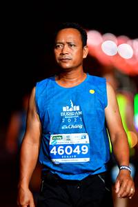 BIB: 2021, 46049
                            <button type="button" onclick="openModal(15591724)" class="btn btn-primary btn-sm float-right btn-popup" data-toggle="modal" data-target=".modal-high-quality">
                        <i class="fas fa-shopping-cart"></i> Add to Cart
                    </button>
                                            <button type="button" onclick="isThisMe(15591724, true)" class="btn btn-success btn-sm float-right btn-popup btn-isme hidden" data-toggle="tooltip" data-placement="bottom" title="นี่คือรูปของคุณใช่ไหม คลิกที่นี่เพื่อเอาเข้าอัลบั้ม">
                        <i class="fas fa-plus"></i> Add to album
                    </button>
                    <button type="button" onclick="isThisMe(15591724, false)" class="btn btn-warning btn-sm float-right btn-popup btn-isnotme hidden">
                        <i class="fas fa-ban"></i> Remove from album
                    </button>