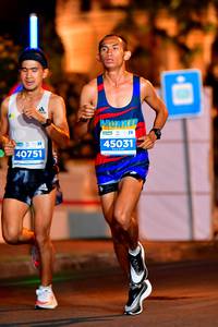 BIB: 45031, 40751
                            <button type="button" onclick="openModal(15607063)" class="btn btn-primary btn-sm float-right btn-popup" data-toggle="modal" data-target=".modal-high-quality">
                        <i class="fas fa-shopping-cart"></i> Add to Cart
                    </button>
                                            <button type="button" onclick="isThisMe(15607063, true)" class="btn btn-success btn-sm float-right btn-popup btn-isme hidden" data-toggle="tooltip" data-placement="bottom" title="นี่คือรูปของคุณใช่ไหม คลิกที่นี่เพื่อเอาเข้าอัลบั้ม">
                        <i class="fas fa-plus"></i> Add to album
                    </button>
                    <button type="button" onclick="isThisMe(15607063, false)" class="btn btn-warning btn-sm float-right btn-popup btn-isnotme hidden">
                        <i class="fas fa-ban"></i> Remove from album
                    </button>