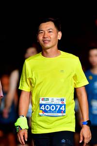 BIB: 403, 42195, 40074
                            <button type="button" onclick="openModal(15588100)" class="btn btn-primary btn-sm float-right btn-popup" data-toggle="modal" data-target=".modal-high-quality">
                        <i class="fas fa-shopping-cart"></i> Add to Cart
                    </button>
                                            <button type="button" onclick="isThisMe(15588100, true)" class="btn btn-success btn-sm float-right btn-popup btn-isme hidden" data-toggle="tooltip" data-placement="bottom" title="นี่คือรูปของคุณใช่ไหม คลิกที่นี่เพื่อเอาเข้าอัลบั้ม">
                        <i class="fas fa-plus"></i> Add to album
                    </button>
                    <button type="button" onclick="isThisMe(15588100, false)" class="btn btn-warning btn-sm float-right btn-popup btn-isnotme hidden">
                        <i class="fas fa-ban"></i> Remove from album
                    </button>