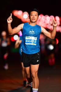 BIB: 021, 84402
                            <button type="button" onclick="openModal(15252218)" class="btn btn-primary btn-sm float-right btn-popup" data-toggle="modal" data-target=".modal-high-quality">
                        <i class="fas fa-shopping-cart"></i> Add to Cart
                    </button>
                                            <button type="button" onclick="isThisMe(15252218, true)" class="btn btn-success btn-sm float-right btn-popup btn-isme hidden" data-toggle="tooltip" data-placement="bottom" title="นี่คือรูปของคุณใช่ไหม คลิกที่นี่เพื่อเอาเข้าอัลบั้ม">
                        <i class="fas fa-plus"></i> Add to album
                    </button>
                    <button type="button" onclick="isThisMe(15252218, false)" class="btn btn-warning btn-sm float-right btn-popup btn-isnotme hidden">
                        <i class="fas fa-ban"></i> Remove from album
                    </button>