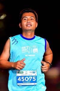 BIB: 42195, 45075
                            <button type="button" onclick="openModal(15588602)" class="btn btn-primary btn-sm float-right btn-popup" data-toggle="modal" data-target=".modal-high-quality">
                        <i class="fas fa-shopping-cart"></i> Add to Cart
                    </button>
                                            <button type="button" onclick="isThisMe(15588602, true)" class="btn btn-success btn-sm float-right btn-popup btn-isme hidden" data-toggle="tooltip" data-placement="bottom" title="นี่คือรูปของคุณใช่ไหม คลิกที่นี่เพื่อเอาเข้าอัลบั้ม">
                        <i class="fas fa-plus"></i> Add to album
                    </button>
                    <button type="button" onclick="isThisMe(15588602, false)" class="btn btn-warning btn-sm float-right btn-popup btn-isnotme hidden">
                        <i class="fas fa-ban"></i> Remove from album
                    </button>
