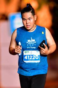 BIB: 2021, 41220
                            <button type="button" onclick="openModal(15591554)" class="btn btn-primary btn-sm float-right btn-popup" data-toggle="modal" data-target=".modal-high-quality">
                        <i class="fas fa-shopping-cart"></i> Add to Cart
                    </button>
                                            <button type="button" onclick="isThisMe(15591554, true)" class="btn btn-success btn-sm float-right btn-popup btn-isme hidden" data-toggle="tooltip" data-placement="bottom" title="นี่คือรูปของคุณใช่ไหม คลิกที่นี่เพื่อเอาเข้าอัลบั้ม">
                        <i class="fas fa-plus"></i> Add to album
                    </button>
                    <button type="button" onclick="isThisMe(15591554, false)" class="btn btn-warning btn-sm float-right btn-popup btn-isnotme hidden">
                        <i class="fas fa-ban"></i> Remove from album
                    </button>