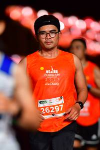 BIB: 2021, 26297
                            <button type="button" onclick="openModal(15315154)" class="btn btn-primary btn-sm float-right btn-popup" data-toggle="modal" data-target=".modal-high-quality">
                        <i class="fas fa-shopping-cart"></i> Add to Cart
                    </button>
                                            <button type="button" onclick="isThisMe(15315154, true)" class="btn btn-success btn-sm float-right btn-popup btn-isme hidden" data-toggle="tooltip" data-placement="bottom" title="นี่คือรูปของคุณใช่ไหม คลิกที่นี่เพื่อเอาเข้าอัลบั้ม">
                        <i class="fas fa-plus"></i> Add to album
                    </button>
                    <button type="button" onclick="isThisMe(15315154, false)" class="btn btn-warning btn-sm float-right btn-popup btn-isnotme hidden">
                        <i class="fas fa-ban"></i> Remove from album
                    </button>