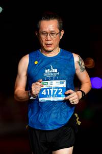 BIB: 41172
                            <button type="button" onclick="openModal(15587549)" class="btn btn-primary btn-sm float-right btn-popup" data-toggle="modal" data-target=".modal-high-quality">
                        <i class="fas fa-shopping-cart"></i> Add to Cart
                    </button>
                                            <button type="button" onclick="isThisMe(15587549, true)" class="btn btn-success btn-sm float-right btn-popup btn-isme hidden" data-toggle="tooltip" data-placement="bottom" title="นี่คือรูปของคุณใช่ไหม คลิกที่นี่เพื่อเอาเข้าอัลบั้ม">
                        <i class="fas fa-plus"></i> Add to album
                    </button>
                    <button type="button" onclick="isThisMe(15587549, false)" class="btn btn-warning btn-sm float-right btn-popup btn-isnotme hidden">
                        <i class="fas fa-ban"></i> Remove from album
                    </button>