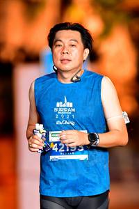 BIB: 2021, 42195
                            <button type="button" onclick="openModal(15589416)" class="btn btn-primary btn-sm float-right btn-popup" data-toggle="modal" data-target=".modal-high-quality">
                        <i class="fas fa-shopping-cart"></i> Add to Cart
                    </button>
                                            <button type="button" onclick="isThisMe(15589416, true)" class="btn btn-success btn-sm float-right btn-popup btn-isme hidden" data-toggle="tooltip" data-placement="bottom" title="นี่คือรูปของคุณใช่ไหม คลิกที่นี่เพื่อเอาเข้าอัลบั้ม">
                        <i class="fas fa-plus"></i> Add to album
                    </button>
                    <button type="button" onclick="isThisMe(15589416, false)" class="btn btn-warning btn-sm float-right btn-popup btn-isnotme hidden">
                        <i class="fas fa-ban"></i> Remove from album
                    </button>